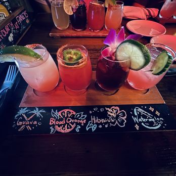 FINNEYS CRAFTHOUSE - PORTER RANCH - Updated January 2025 - 1328 Photos ...