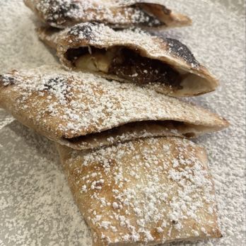 Mister O1 Extraordinary Pizza Boynton Beach - Nutella and Banana Calzone - Pizza Near Me - Boynton Beach, Florida Mister O1 Extraordinary Pizza Boynton Beach - Nutella and Banana Calzone - Pizza Near Me - Boynton Beach, Florida