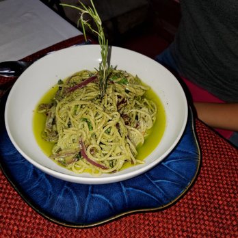 Mestizo - Pesto pasta with asparagus and onion. - Mexican Near Me - Guanajuato, GUA