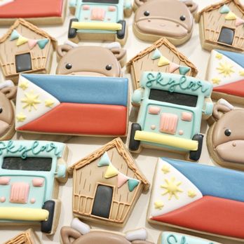 Eats and Treats by Laiza - Filipino theme birthday - Desserts Near Me Eats and Treats by Laiza - Filipino theme birthday - Desserts Near Me