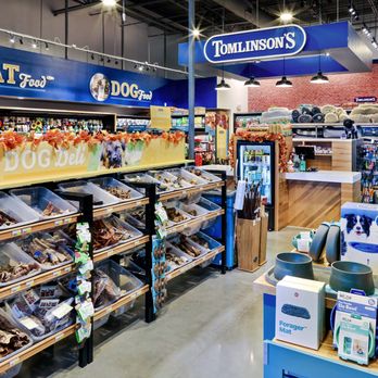 Tomlinson's Feed - Pet Stores Near Me - Austin, Texas