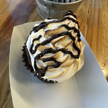 Toasted Mallow - Desserts Near Me - Gilbert, Arizona