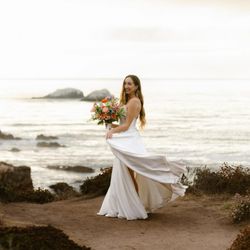 Carmel Gardens - Bridal bouquet for a wedding in Big Sur, CA