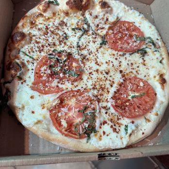 Flippin' Pizza - Magherita pizza - Pizza Near Me - Milton, Georgia