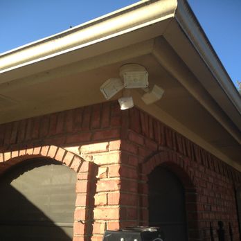 CM Electric - Dusk to Dawn Security Light - Electricians Near Me - Joshua, Texas CM Electric - Dusk to Dawn Security Light - Electricians Near Me - Joshua, Texas