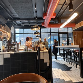 Maudine's - Front area - Bakeries Near Me - Columbus, Ohio