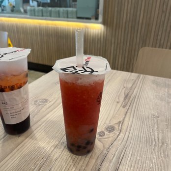 RareTea - strawberry berry tea!! - Bubble Tea Near Me - Rancho Cucamonga, California