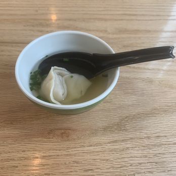 Lin’s Asian Bistro - Wonton Soup - Asian Fusion Near Me - Loughman, Florida Lin’s Asian Bistro - Wonton Soup - Asian Fusion Near Me - Loughman, Florida