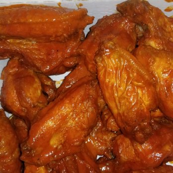 Buffalo Wild Wings - Mighty good lookin HIT wings! Score! - Chicken Wings Near Me - Coral Springs, Florida Buffalo Wild Wings - Mighty good lookin HIT wings! Score! - Chicken Wings Near Me - Coral Springs, Florida
