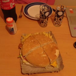 Septiembre Pizza Restó - Super mega archi hamburguesa