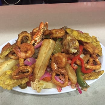 Pueblo Viejo - Salvadoran Near Me - Plainfield, New Jersey