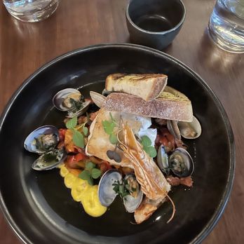 The Matheson - Mariscos: Seafood. Like a painting! - Wine Bars Near Me - Healdsburg, California