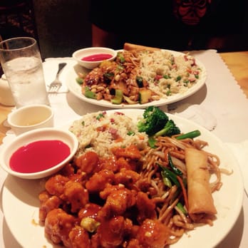 King Palace - As a food connoisseur, this place is the tits. But seriously, fresh and hot all around - man vs food. Food wins every time. - Chinese Near Me - San Ramon, California