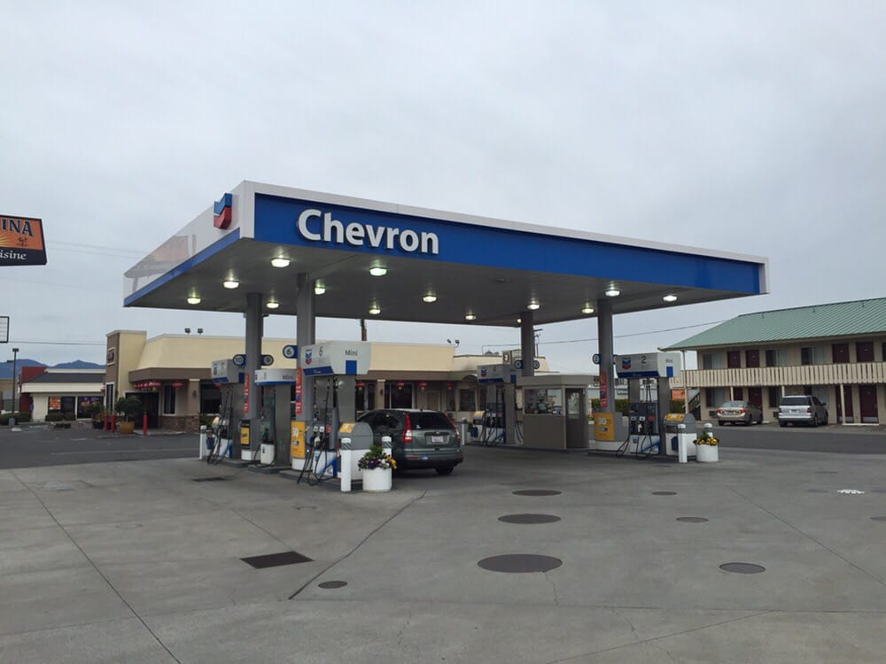 CHEVRON Updated September 2024 417 E Rd, Medford, Oregon