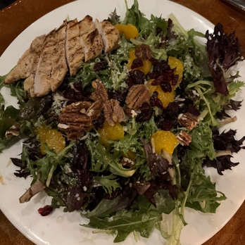 Edge Restaurant - Grilled chicken salad - New American Near Me - Bethlehem, Pennsylvania