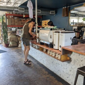 Figure 8 Coffee Purveyors - Counter - Coffee & Tea Near Me - Austin, Texas Figure 8 Coffee Purveyors - Counter - Coffee & Tea Near Me - Austin, Texas