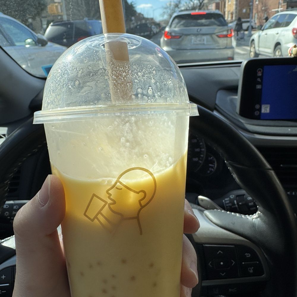 I love mango grapefruit boom so much. This is the top 1 drink that I love.