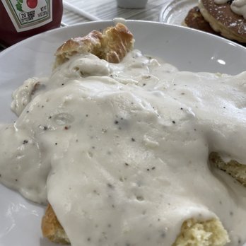 Biscuits And Gravy - Salad Near Me - Clawson, Michigan
