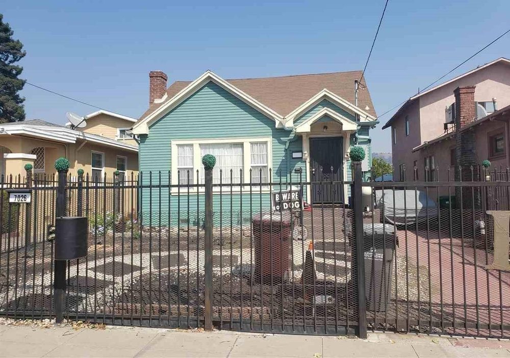 Slide of Jesus Lara & Sons Roofing