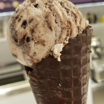 Emack & Bolio's - Smoreos Ice Cream and dark chocolate waffle cone. - Juice Bars & Smoothies Near Me - Hong Kong, HK Emack & Bolio's - Smoreos Ice Cream and dark chocolate waffle cone. - Juice Bars & Smoothies Near Me - Hong Kong, HK