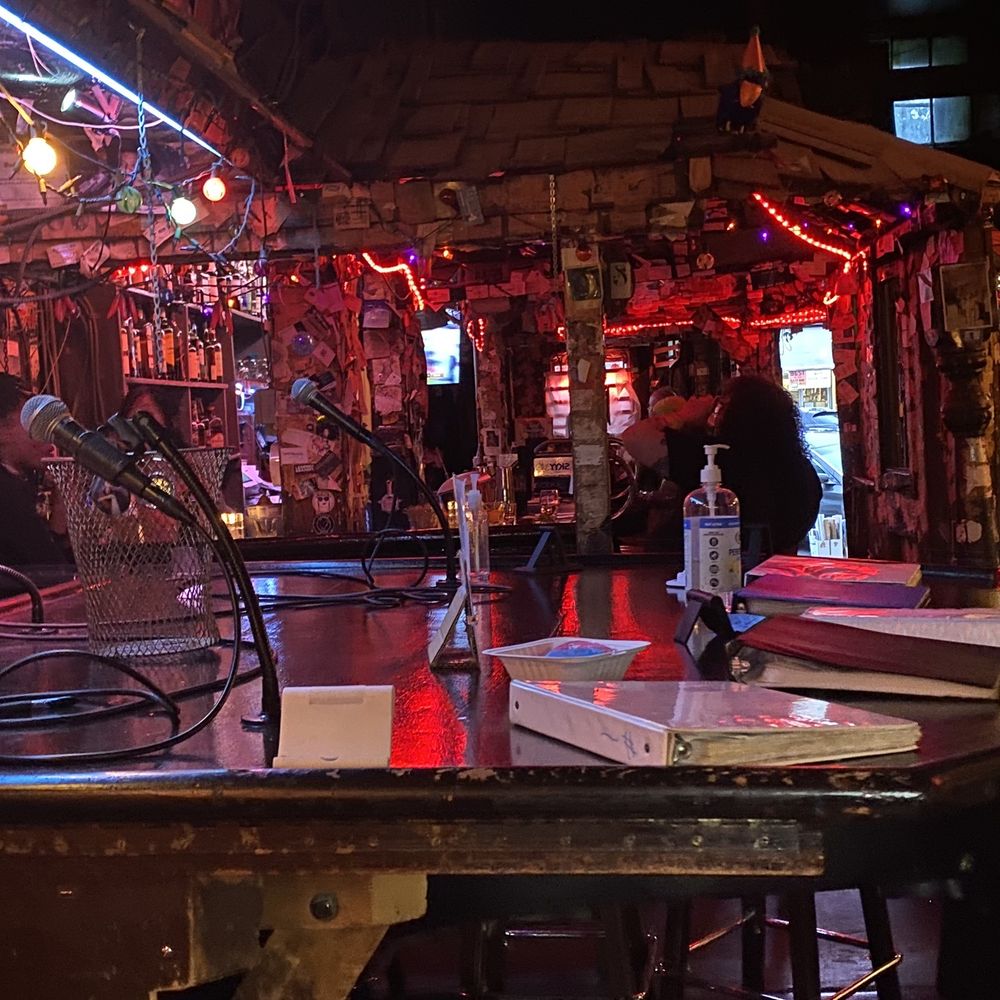 The Alley - Bar - Dive Bars Near Me - Oakland, California