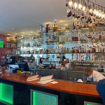 Lalla Grill Oceanside - Seafood Near Me - Monterey, California