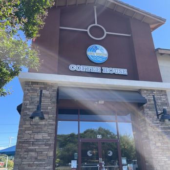 Big Wave Coffeehouse - Front of the store - Coffee & Tea Near Me - Folsom, California
