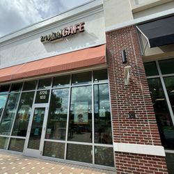 Tropical Smoothie Cafe