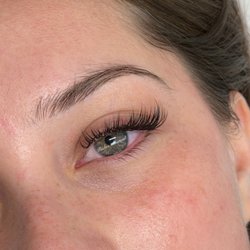 Lashes Moment