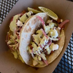 Mojo tacos with fried fishless fish Mojo tacos with fried fishless fish