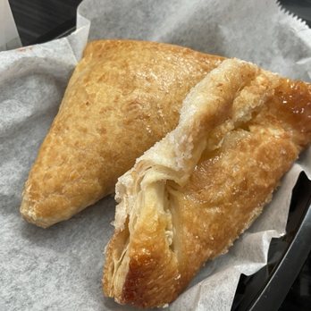 Pastelmania Bakery - Latin American Near Me - Miami, Florida
