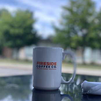 Crust - Enjoying a genuinely nice cup of joe. - Bakeries Near Me - Fenton, Michigan Crust - Enjoying a genuinely nice cup of joe. - Bakeries Near Me - Fenton, Michigan