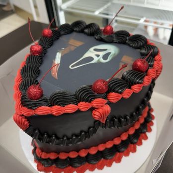 Lotus Bakery - Red Velvet Cake - Bakeries Near Me - San Fernando, California