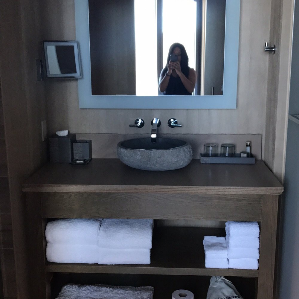 Hotel Chaco - Beautiful bathroom - Venues & Event Spaces Near Me - Albuquerque, New Mexico Hotel Chaco - Beautiful bathroom - Venues & Event Spaces Near Me - Albuquerque, New Mexico