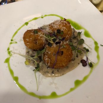 Mamma Rao's - Italian Near Me - Brooklyn, New York