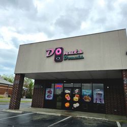 Donuts Donuts - Front of Donuts Donuts