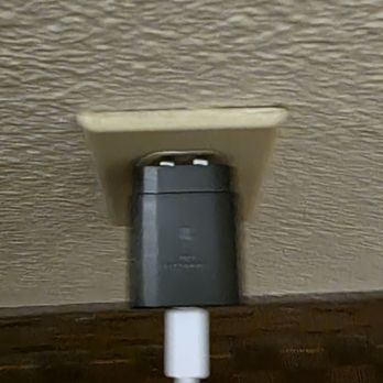 Americas Best Value Inn Calimesa - Second outlet plug falls out - Hotels Near Me - Calimesa, California Americas Best Value Inn Calimesa - Second outlet plug falls out - Hotels Near Me - Calimesa, California