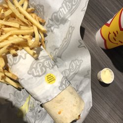 Carls Jr. - En wrap med fritter, mayo og sodavand til 79 kr.