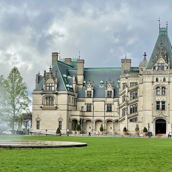Biltmore Estate - The house - Museums Near Me - Asheville, North Carolina Biltmore Estate - The house - Museums Near Me - Asheville, North Carolina