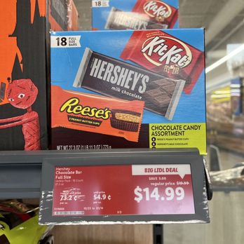 Lidl - 10/27/25 Getting the full size candy bars to pass out! - Grocery Near Me - Lincolnia, Virginia Lidl - 10/27/25 Getting the full size candy bars to pass out! - Grocery Near Me - Lincolnia, Virginia
