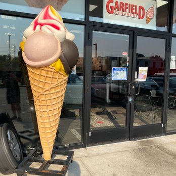Garfield Creamery - front of the Sto - Patisserie/Cake Shop Near Me - Garfield, New Jersey