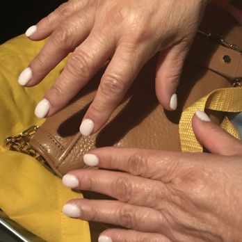 LexiLexis Nails Spa Kroger - Nail Salons Near Me - Pearland, Texas