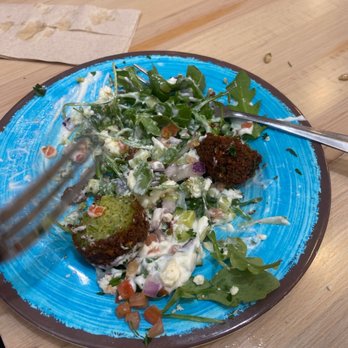 J's Pitaria - Mediterranean Near Me - Sappington, Missouri
