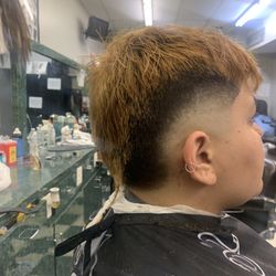 Karina Hair Salon - Burst Haircut with a Rattail Style