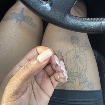 Organic Nail Bar - Nail Salons Near Me - Grand Prairie, Texas
