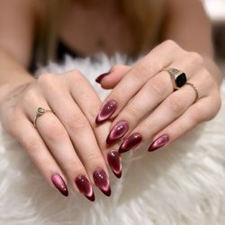 4C Nail Bar