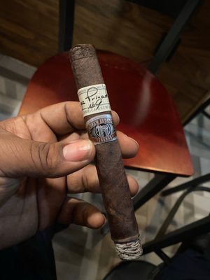 Petworth Cigars by null