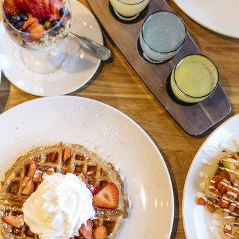 Broken Yolk Cafe - Breakfast & Brunch Near Me - Costa Mesa, California