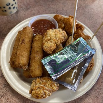 118 Cafe - Crispy Popcorn Chicken and Mozzarella Cheese Sticks - Cafes Near Me - Simi Valley, California