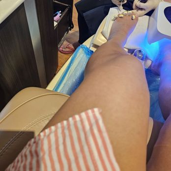 V-Nails & Spa - Nail Salons Near Me - Portsmouth, Rhode Island